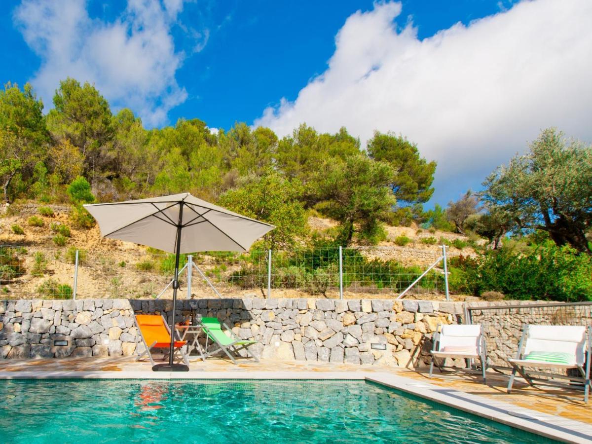 Villa Mancor Pool & Mountain Views Mancor del Valle المظهر الخارجي الصورة