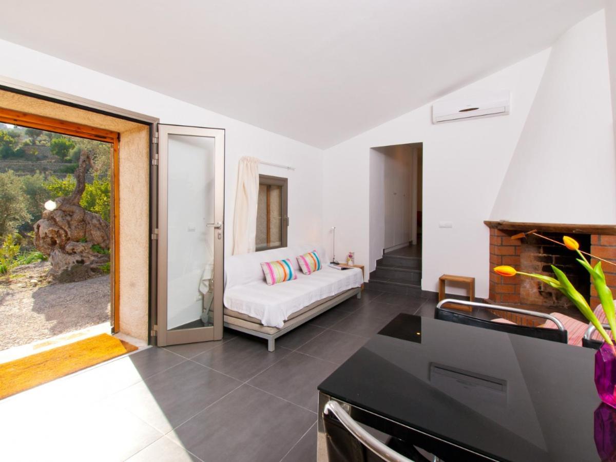 Villa Mancor Pool & Mountain Views Mancor del Valle المظهر الخارجي الصورة